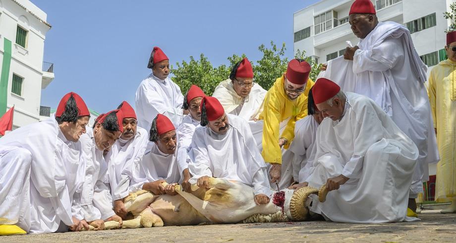 Le Roi Mohammed Vi Accomplit La Pri Re De La D Al Adha La Mosqu E