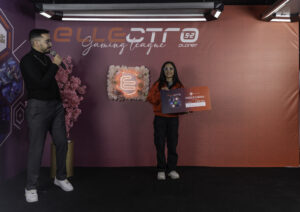 Yousra Chafik Idrissi, vainqueur de la 2ème édition de la compétition de gaming féminin «Ell’ectroplanet» organisée par Electroplanet