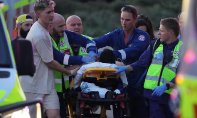 Australie: 10 morts dans une fusillade sur une plage à Sydney